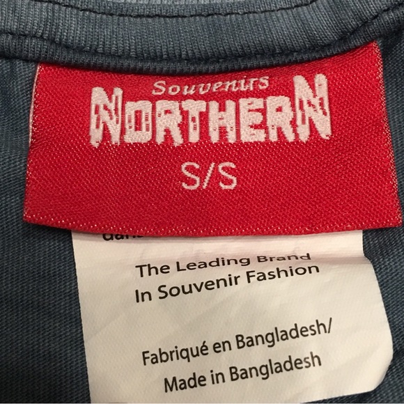 Souvenirs Northern Adventure Short Sleeve Shirt Size Small - Picture 4 of 12